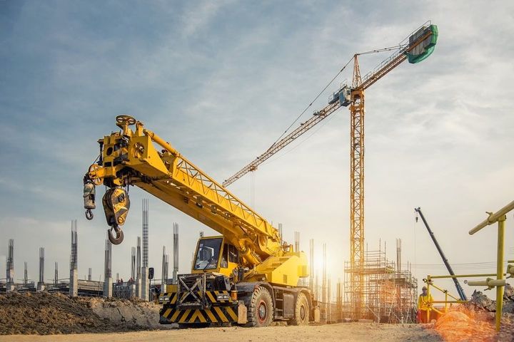 A Comprehensive Guide to Hydraulic Crane Systems for Industrial Lifting Solutions