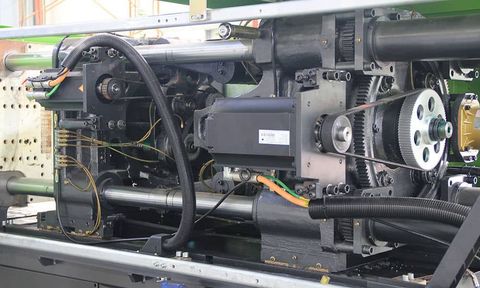 Complete Guide to Electric Drives for Injection Molding Machines